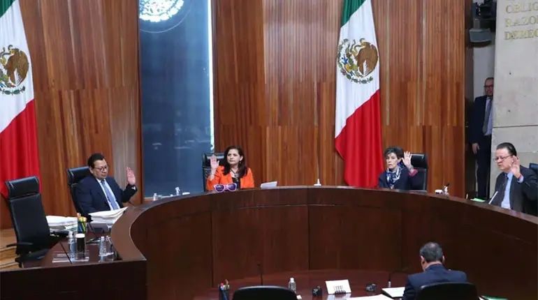 Acusan al TEPJF de "robarse" expediente contra la elección judicial