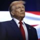 Trump vuelve amenazar a Canadá con arancel del 35% si no ayuda a detener el tráfico de fentanilo