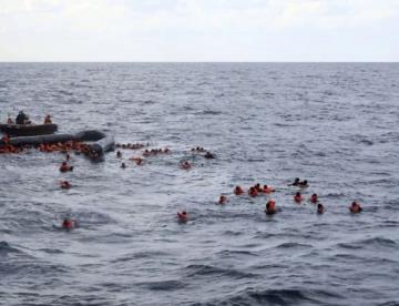 Un muerto y 17 sobrevivientes, deja naufragio de migrantes rumbo a Puerto Rico
