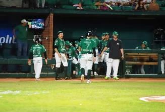 Olmecas gana 8-6 y se queda con el primero de la Serie ante Yucatán
