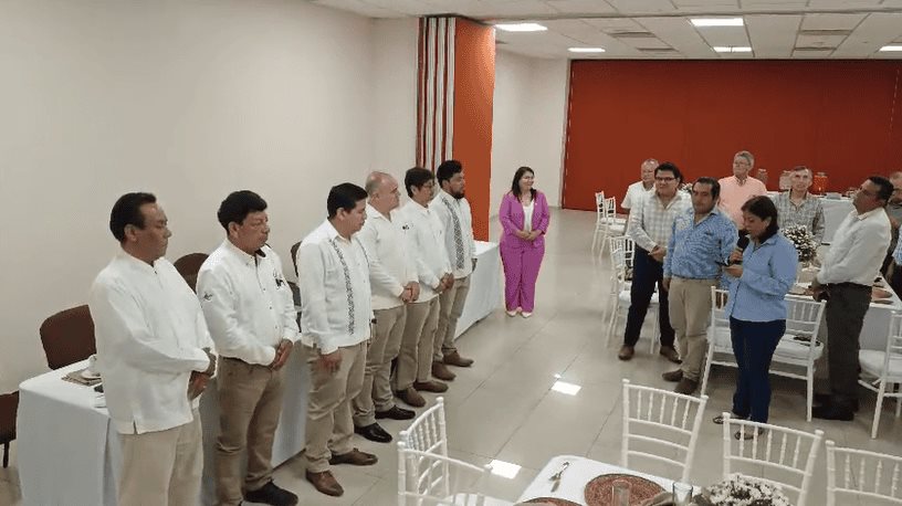 Rinde protesta el nuevo consejo directivo del Colegio e Instituto Tabasqueño de Ingenieros Civiles Rinde protesta el nuevo consejo directivo del Colegio e Instituto Tabasqueño de Ingenieros Civiles