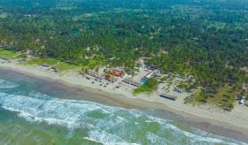 Suspenden Coco Beach Summer Fest 2025 por marea roja en playas de Centla