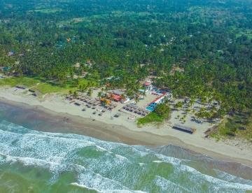 Suspenden Coco Beach Summer Fest 2025 por marea roja en playas de Centla