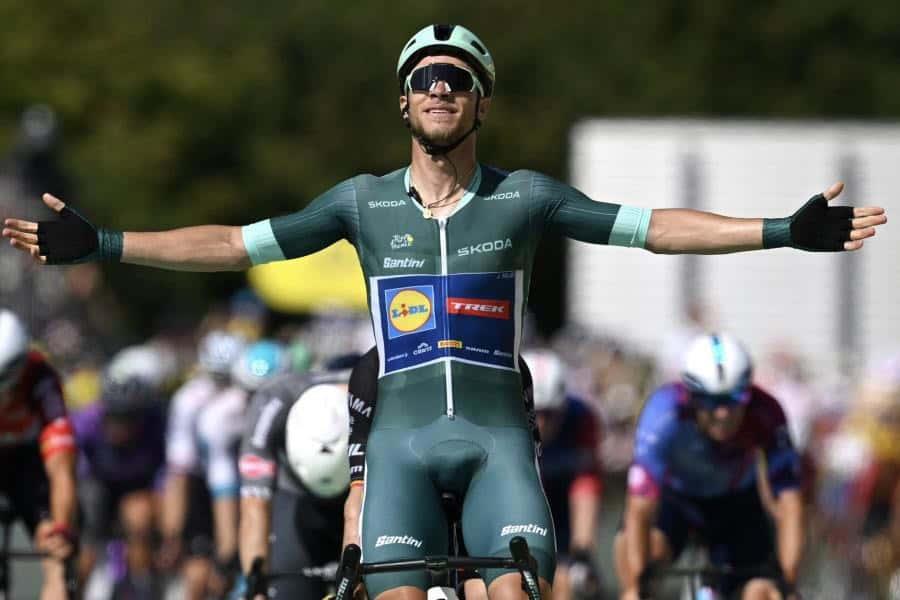 Jonathan Milan gana etapa 8 del Tour de Francia Jonathan Milan gana etapa 8 del Tour de Francia
