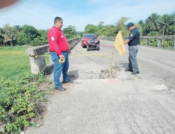 Se registra hundimiento en cabezal en puente de Jalapa