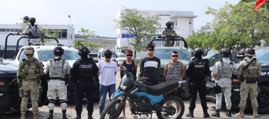 Arrestan a 4 por delitos contra la salud y extorsión en Ciudad Industrial Arrestan a 4 por delitos contra la salud y extorsión en Ciudad Industrial