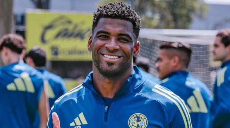 La Pantera Zúñiga, nuevo delantero del América