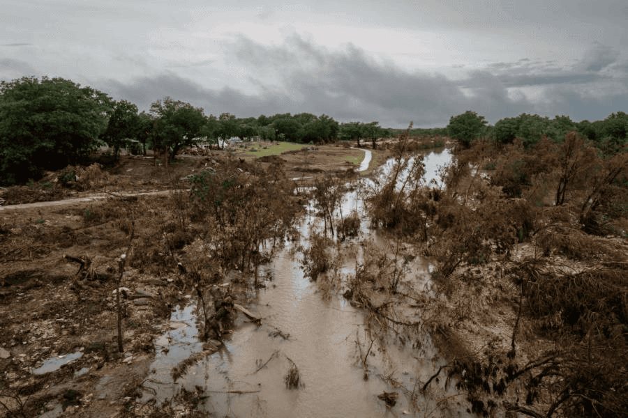Confirman hallazgo de los cuerpos de pareja mexicana desaparecida tras inundaciones en Texas Confirman hallazgo de los cuerpos de pareja mexicana desaparecida tras inundaciones en Texas