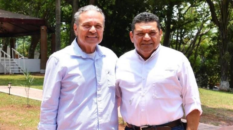 Se reúnen titular de INFONAVIT y el gobernador