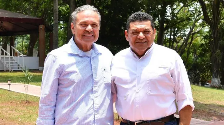 Se reúnen titular de INFONAVIT y el gobernador