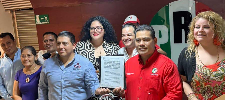 PRI Tabasco impulsa programas sociales con Mariana Trinitaria PRI Tabasco impulsa programas sociales con Mariana Trinitaria