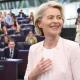 Unión Europea retrasa aranceles de represalia contra EE. UU.; buscará un nuevo acuerdo