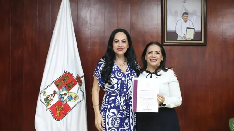 Ratifican a Mari Carmen Bravo Guzmán como directora del Tecnológico de Balancán