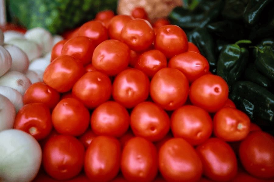 Secretarías de Economía y Agricultura califican de "injusto" arancel al tomate por parte de EE. UU. Secretarías de Economía y Agricultura califican de "injusto" arancel al tomate por parte de EE. UU.