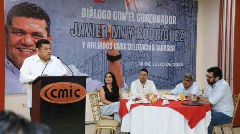 Ya "no hay moches, ni diezmos", se reúne May con afiliados a la CMIC