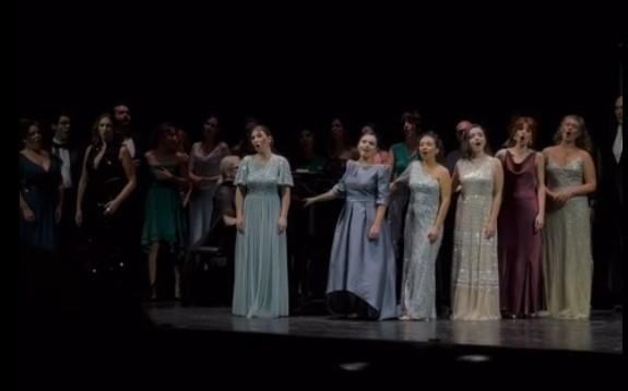 Retumba el Teatro Real de Madrid con la voz de Paula Malagón