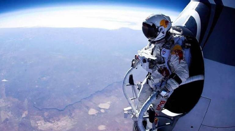 Fallece Félix Baumgartner a los 56 años, el hombre que tiene el record del salto más alto de la historia