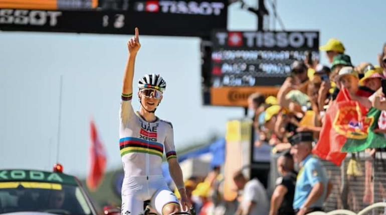 Tadej Pogacar conquista la etapa 12 del Tour de Francia y recupera el primer lugar general