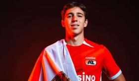 Mateo Chávez debuta con gol en la victoria del AZ Alkmaar