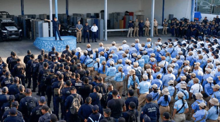 Someten a antidoping sorpresa a más de 900 policías en Acapulco, Guerrero
