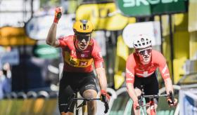 Jonas Abrahamsen se queda con la etapa 11 del Tour de Francia
