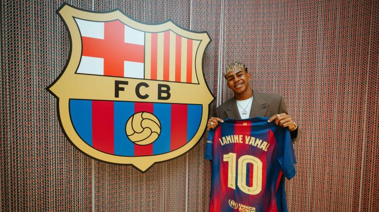 Lamine Yamal renueva y es el nuevo 10 del Barcelona