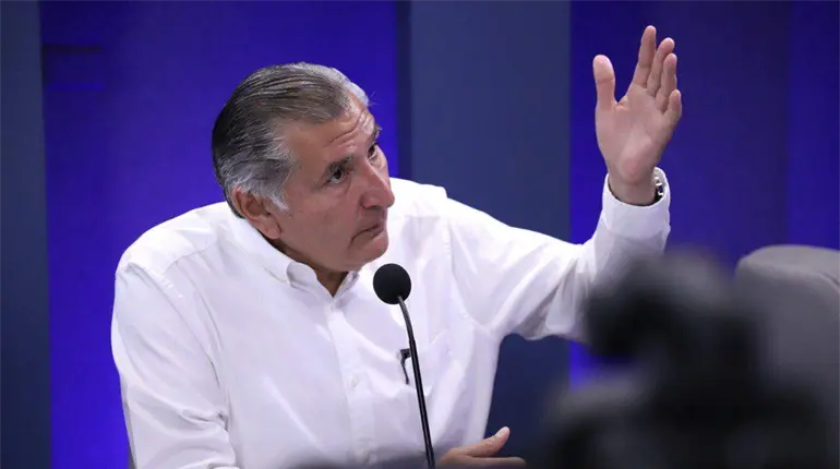 Reaparece Adán Augusto; se dice a la orden de cualquier autoridad