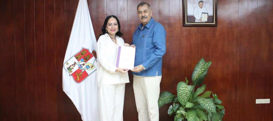Nombran a Manuel Antonio Mayo director del Tecnológico Superior de Centla Nombran a Manuel Antonio Mayo director del Tecnológico Superior de Centla