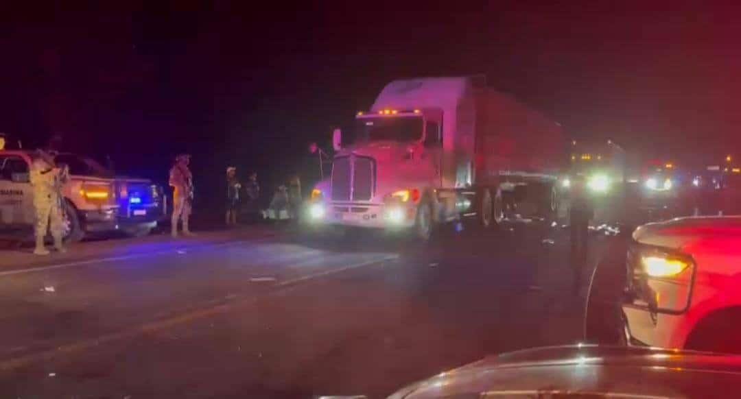 Abren circulación de forma intermitente de la carretera San Antonio Cárdenas y Nuevo Progreso, Campeche