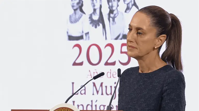 Critica Presidenta a Uber por transferir costo de las prestaciones de sus colaboradores a usuarios