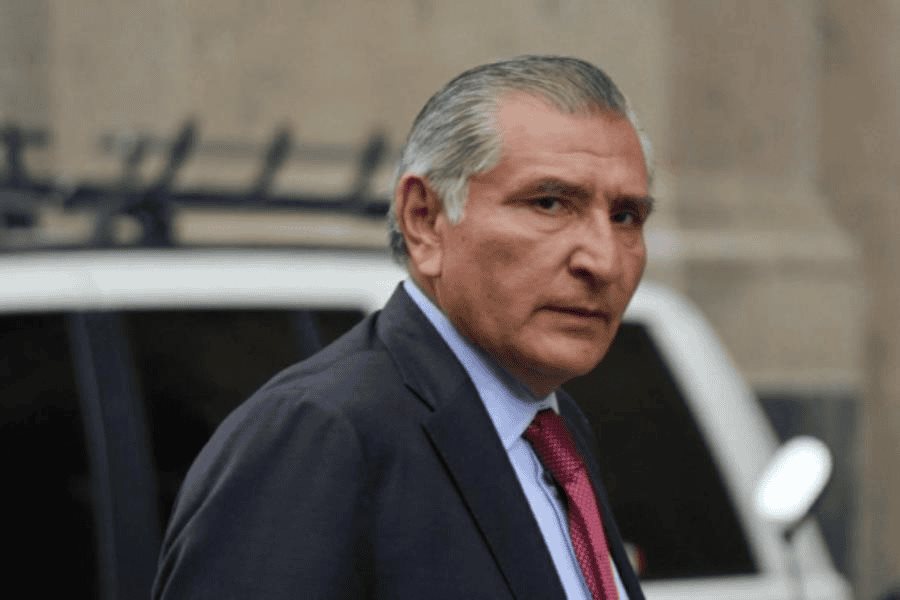 Reaparece Adán Augusto López y asegura estar a la orden de cualquier autoridad Reaparece Adán Augusto López y asegura estar a la orden de cualquier autoridad