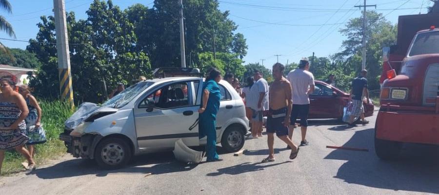 Mueren dos personas al ser arrolladas por vehículo en la Cárdenas-Comalcalco