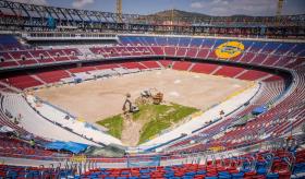 Barcelona aplaza regreso al Camp Nou hasta septiembre
