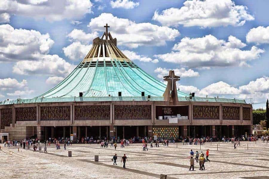 Estafan a 37 personas con 570 mil pesos para viaje a la Basílica de Guadalupe Estafan a 37 personas con 570 mil pesos para viaje a la Basílica de Guadalupe