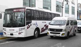 Al 90% programa de refrendos de transporte público: Semovi