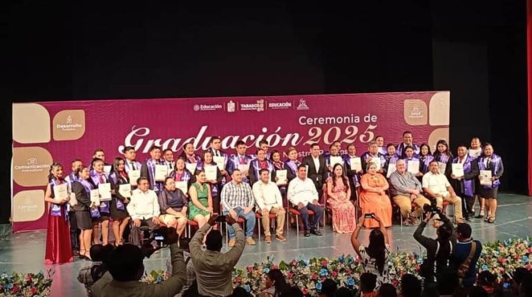 Se gradúan 233 alumnos de la Universidad Intercultural de Tabasco