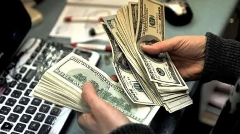Deuda de EE.UU. supera los 37 billones de dólares