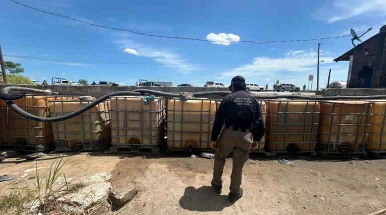 Aseguran más de 4 mil litros de huachicol durante cateo en Cárdenas