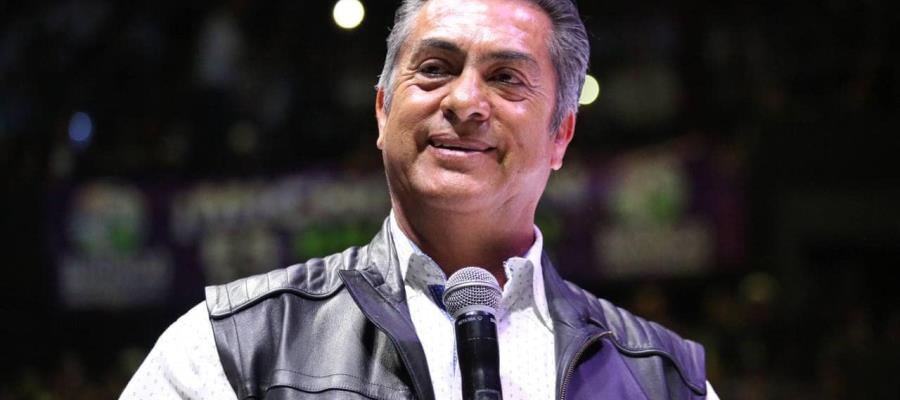 Hombre incendia casa de "El Bronco", exgobernador de Nuevo León