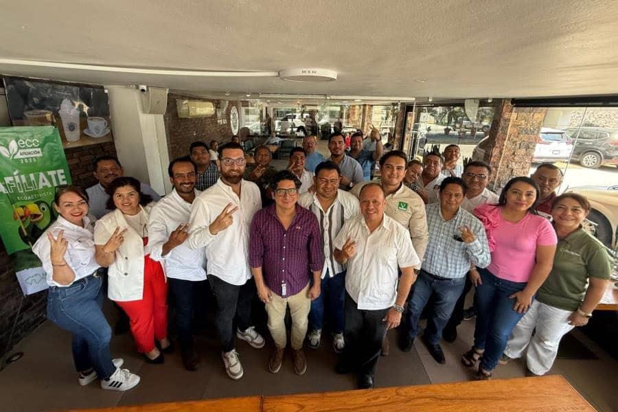 Sostiene PVEM Tabasco reunión con sus dirigentes municipales Sostiene PVEM Tabasco reunión con sus dirigentes municipales
