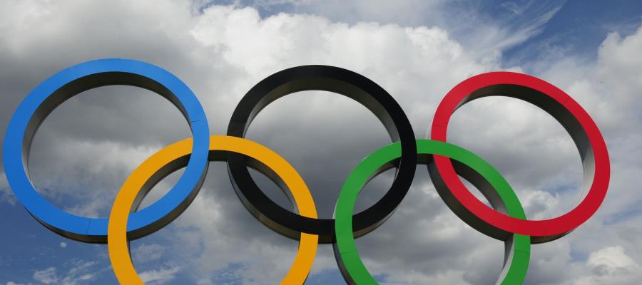 Comité Olímpico de EE. UU. prohíbe a mujeres transgénero competir en deportes femeninos