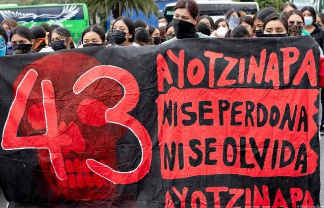 CNDH responde ante el caso de exservidor público acusado de revelar información del caso Ayotzinapa CNDH responde ante el caso de exservidor público acusado de revelar información del caso Ayotzinapa
