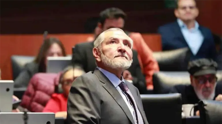 Adán Augusto descarta investigación a AMLO por caso de huachicol fiscal