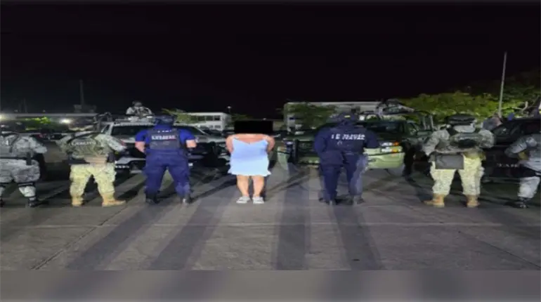 Detienen a tres sujetos con drogas en Cunduacán y Centro