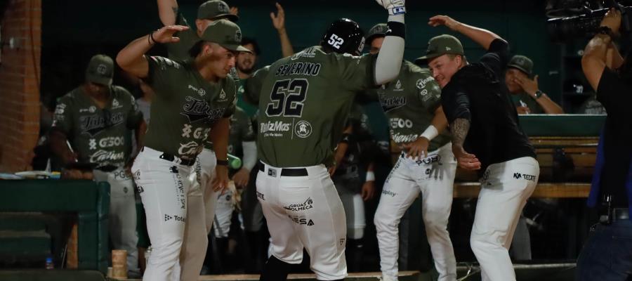 Luce la ofensiva choca en victoria 9-2 ante Oaxaca y se quedan con la serie