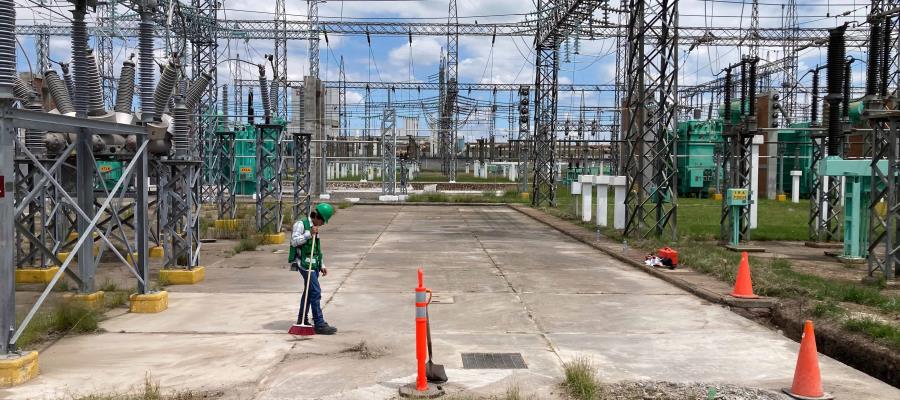 Hay un avance del 90% en trabajos de mejora de la red eléctrica en Centro, reporta Semades Hay un avance del 90% en trabajos de mejora de la red eléctrica en Centro, reporta Semades