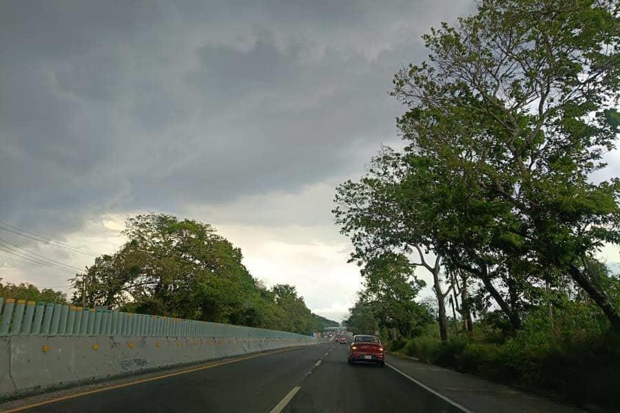 Lluvias puntuales y ambiente caluroso se espera este lunes en Tabasco: SMN