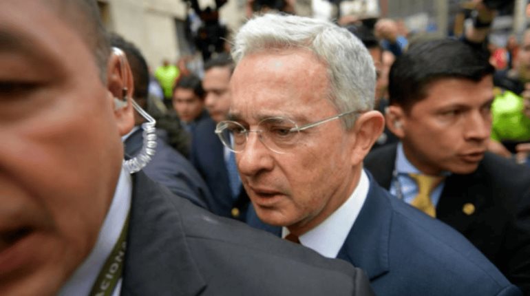 Expresidente colombiano es declarado culpable de soborno a testigos