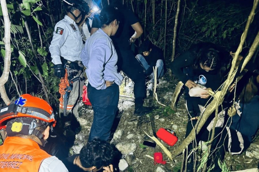Rescatan a 7 jóvenes extraviados en el Cañón del Sumidero Rescatan a 7 jóvenes extraviados en el Cañón del Sumidero