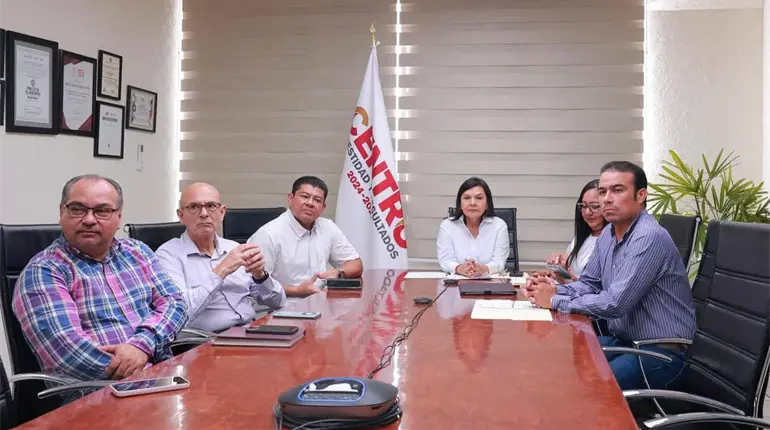 Yolanda Osuna firma convenio sobre mejora regulatoria y modernización del gobierno